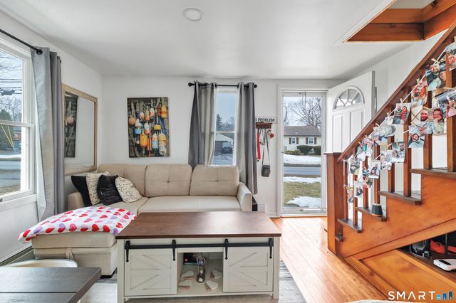 221 Meadows End Road, Milford, CT 06460