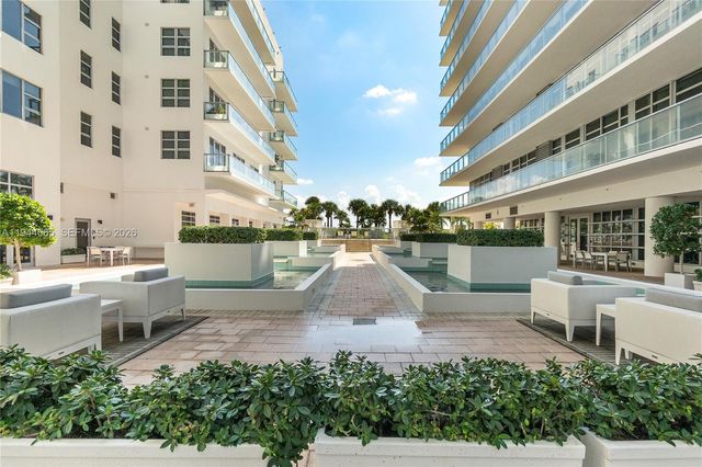 3737 Collins Ave S-703, Miami Beach, FL 33140