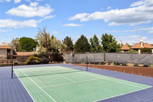 7250 Eastmoor Drive 125, Denver, CO 80237