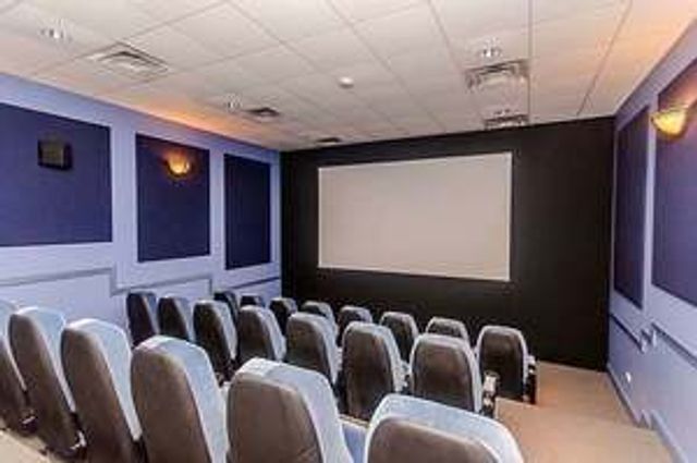 1000 W 15th Street 232, Chicago, IL 60608