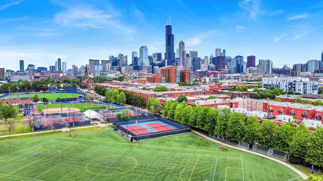 1000 W 15th Street 232, Chicago, IL 60608