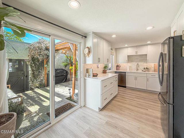 293 Green Moor Place, Thousand Oaks, CA 91361