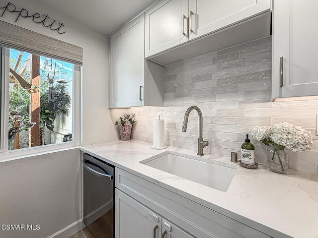 293 Green Moor Place, Thousand Oaks, CA 91361