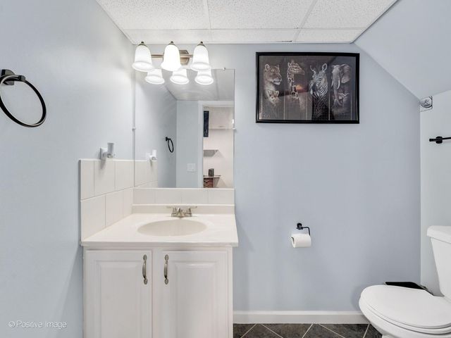 0N170 Sarana Avenue, West Chicago, IL 60185
