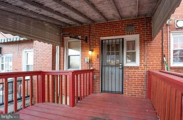 2820 EDGECOMBE CIR S, Baltimore, MD 21215