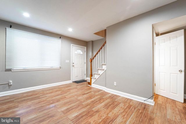 2820 EDGECOMBE CIR S, Baltimore, MD 21215