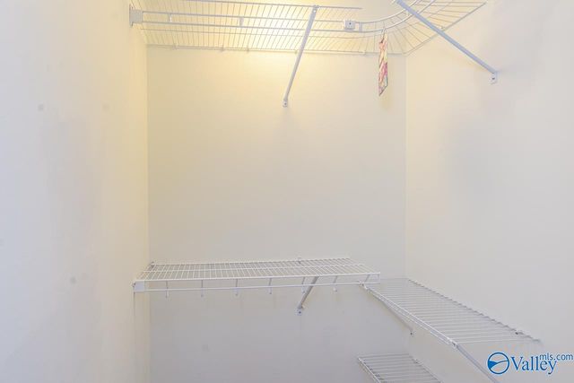 208 South Oxford Circle, Meridianville, AL 35759