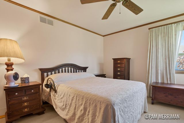 6733 Leisure Way Drive SE 32, Caledonia, MI 49316