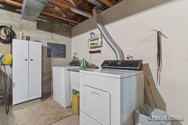 6733 Leisure Way Drive SE 32, Caledonia, MI 49316