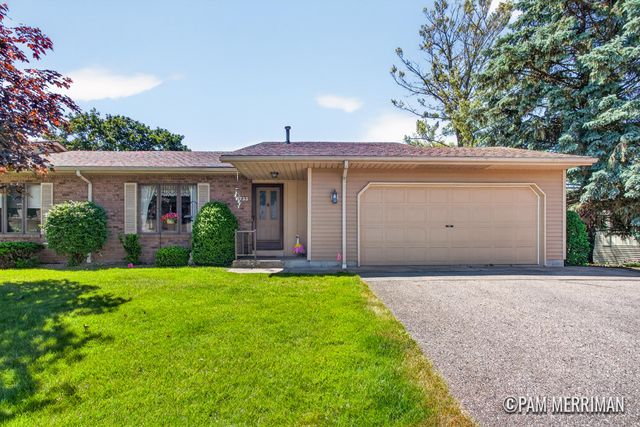 6733 Leisure Way Drive SE 32, Caledonia, MI 49316