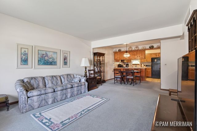 6733 Leisure Way Drive SE 32, Caledonia, MI 49316
