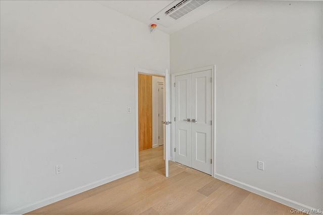 150-17 Hawtree St, Ozone Park, NY 11417