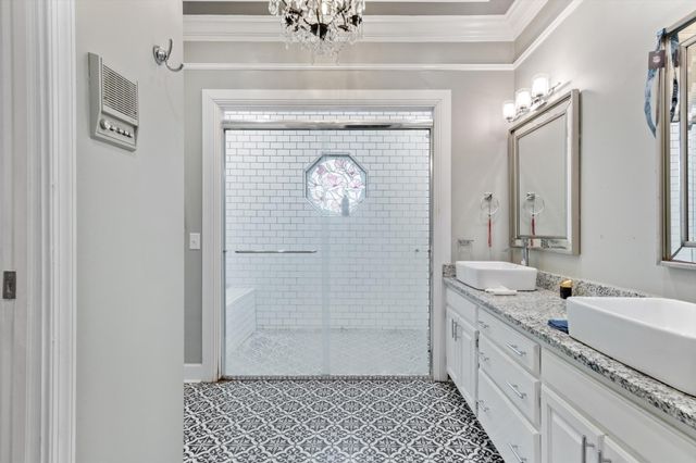 1104 Golf Course Ln, Ashland City, TN 37015