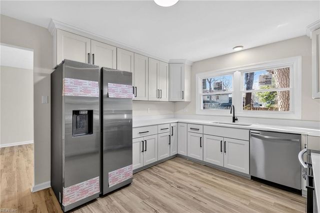 5 Timberland CT, Portsmouth, VA 23707