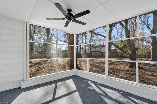 5 Timberland CT, Portsmouth, VA 23707