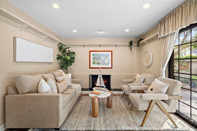 20591 Reef Lane, Huntington Beach, CA 92646