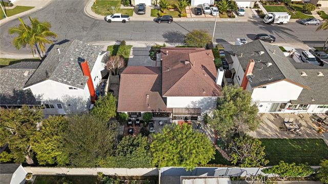 20591 Reef Lane, Huntington Beach, CA 92646