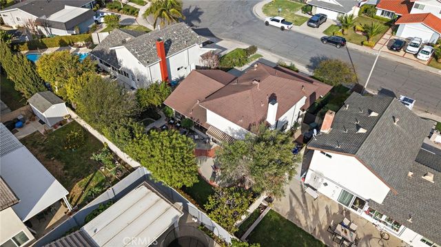 20591 Reef Lane, Huntington Beach, CA 92646