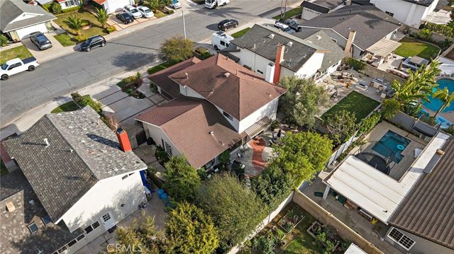 20591 Reef Lane, Huntington Beach, CA 92646