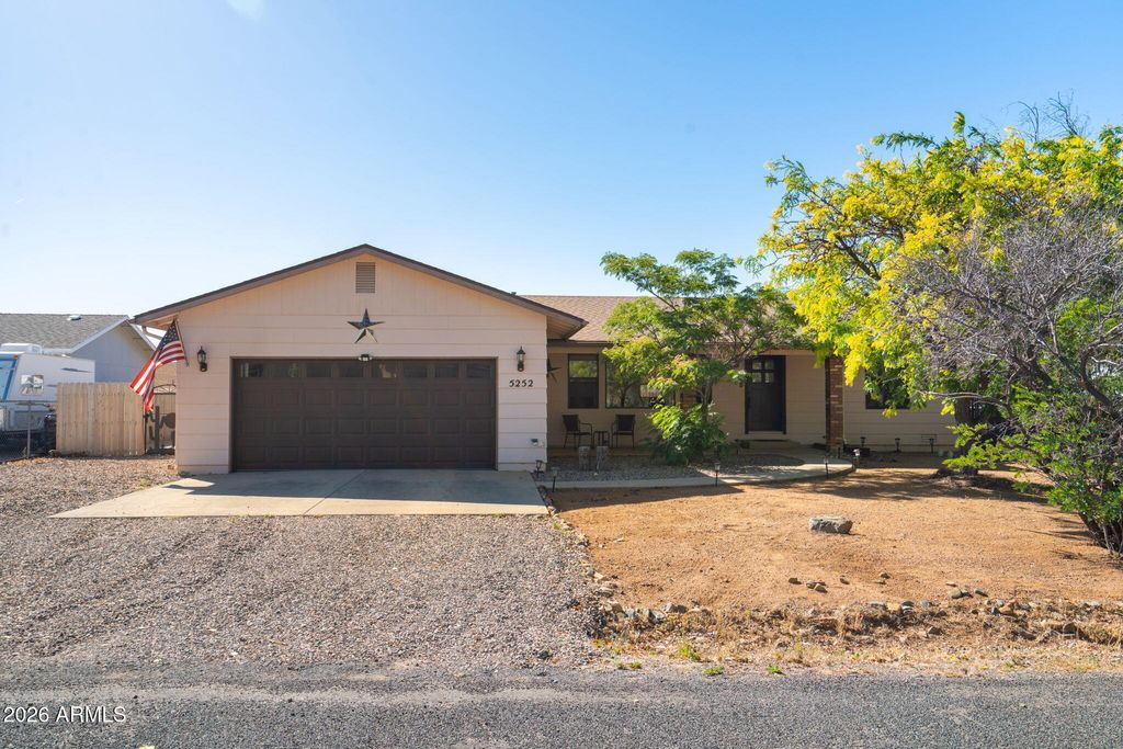 5252 N SADDLEBACK Drive, Prescott Valley, AZ 86314