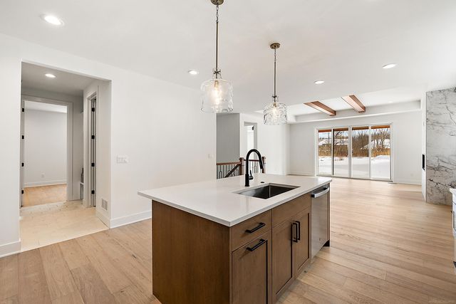 5884 Willow Grove Drive, Troy, MI 48085