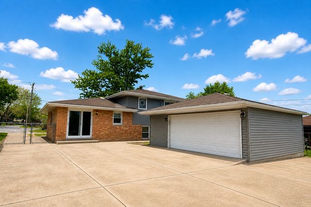 14759 Long Avenue, Oak Forest, IL 60452