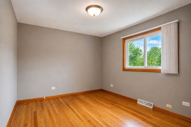 14759 Long Avenue, Oak Forest, IL 60452