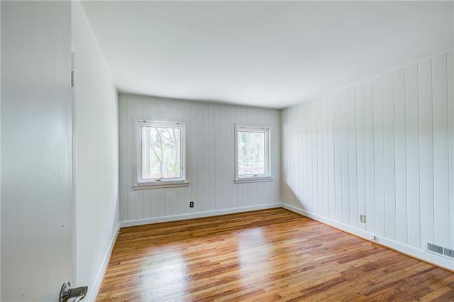 378 Hillside Drive NW, Atlanta, GA 30342