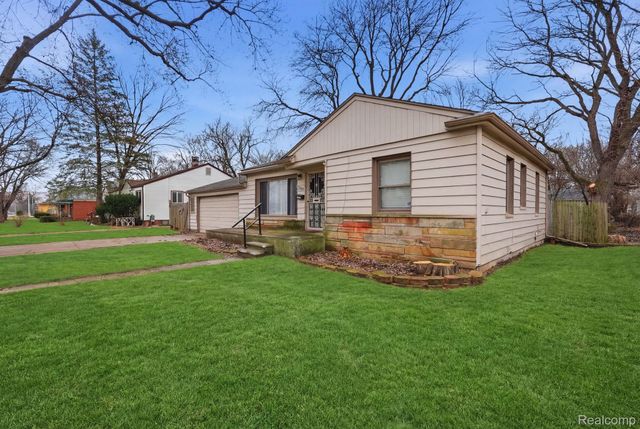 29497 Oakwood Street, Inkster, MI 48141