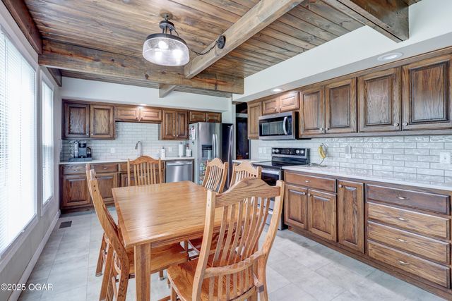 204 Split Rail Drive, Joplin, MO 64801
