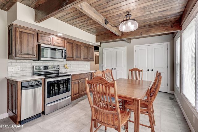 204 Split Rail Drive, Joplin, MO 64801
