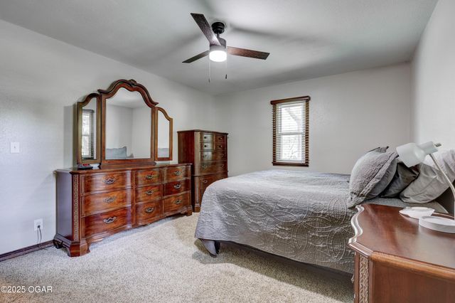 204 Split Rail Drive, Joplin, MO 64801
