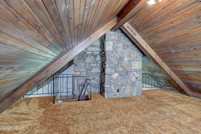 204 Split Rail Drive, Joplin, MO 64801