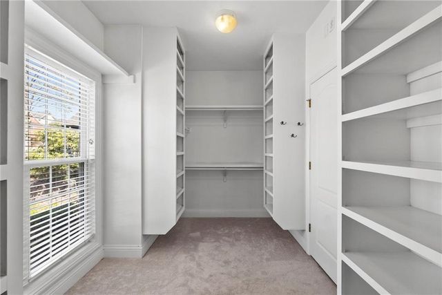 3902 NE Cadbury Avenue, Bentonville, AR 72712