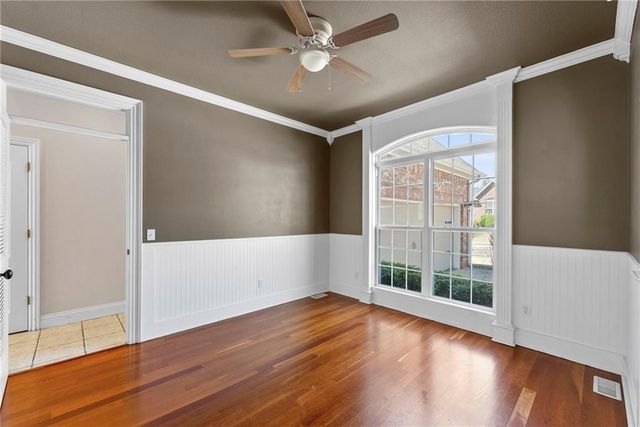 3902 NE Cadbury Avenue, Bentonville, AR 72712