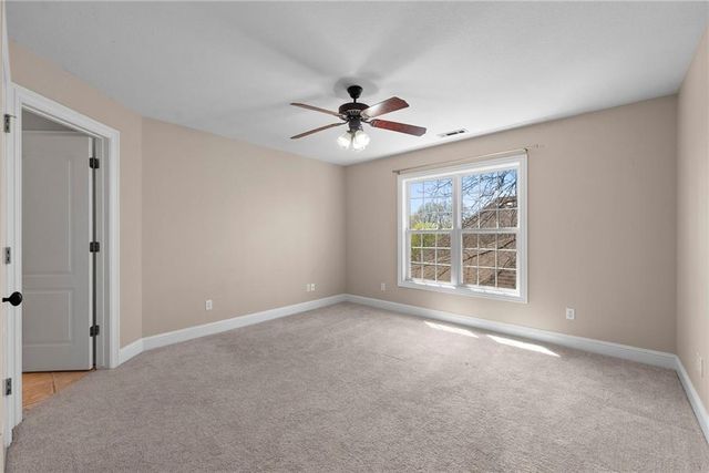 3902 NE Cadbury Avenue, Bentonville, AR 72712