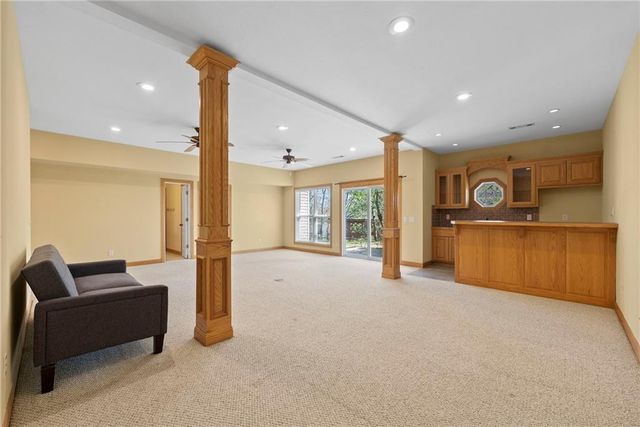 3902 NE Cadbury Avenue, Bentonville, AR 72712