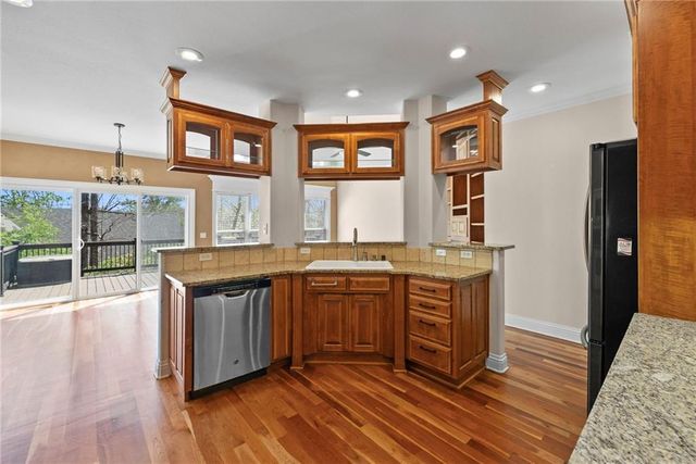3902 NE Cadbury Avenue, Bentonville, AR 72712