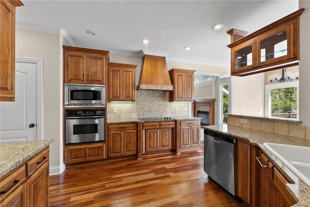 3902 NE Cadbury Avenue, Bentonville, AR 72712