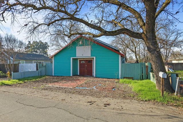 517 N Windsor Ave, Stockton, CA 95205