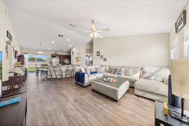 19 JUNIPER LOOP RUN, Ocala, FL 34480