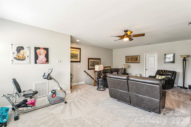 13335 Horned Lark Drive, Charlotte, NC 28278