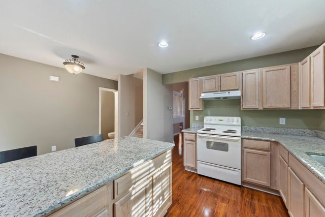 8038 Shadow Oak Drive, North Charleston, SC 29406