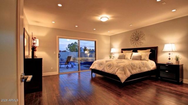 3133 E CLAREMONT Avenue, Phoenix, AZ 85016