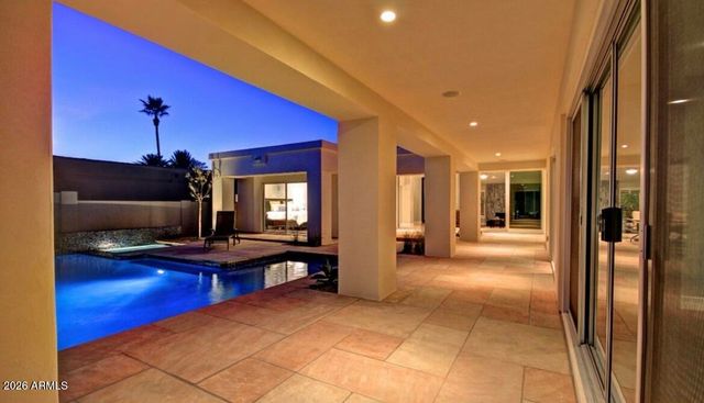 3133 E CLAREMONT Avenue, Phoenix, AZ 85016