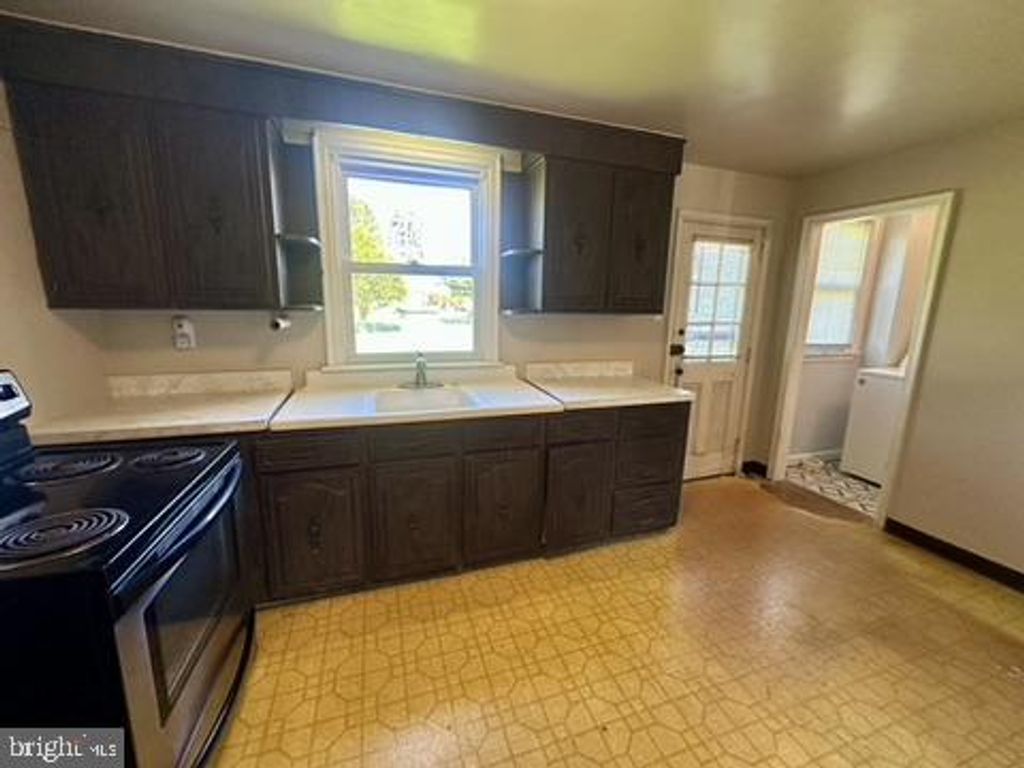 1111 WELSH RD, PHILADELPHIA, PA 19115 — photo 3