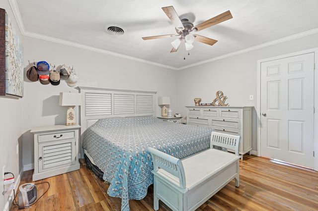 1152 West Camellia Drive, Thibodaux, LA 70301