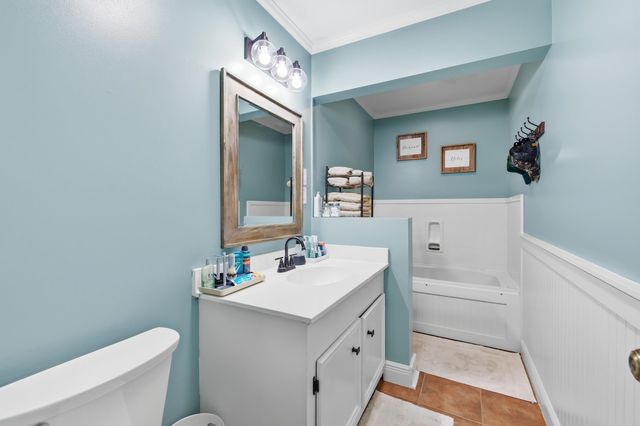 1152 West Camellia Drive, Thibodaux, LA 70301
