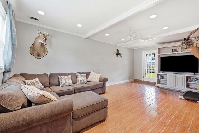 1152 West Camellia Drive, Thibodaux, LA 70301