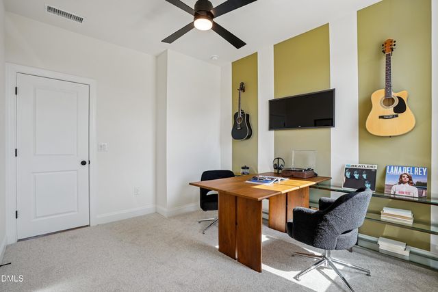 142 Midtown Rows Way 23, Fuquay Varina, NC 27526